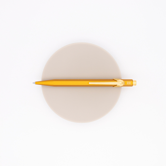 Caran d'Ache 849 Penna Sfera Oro con astuccio
