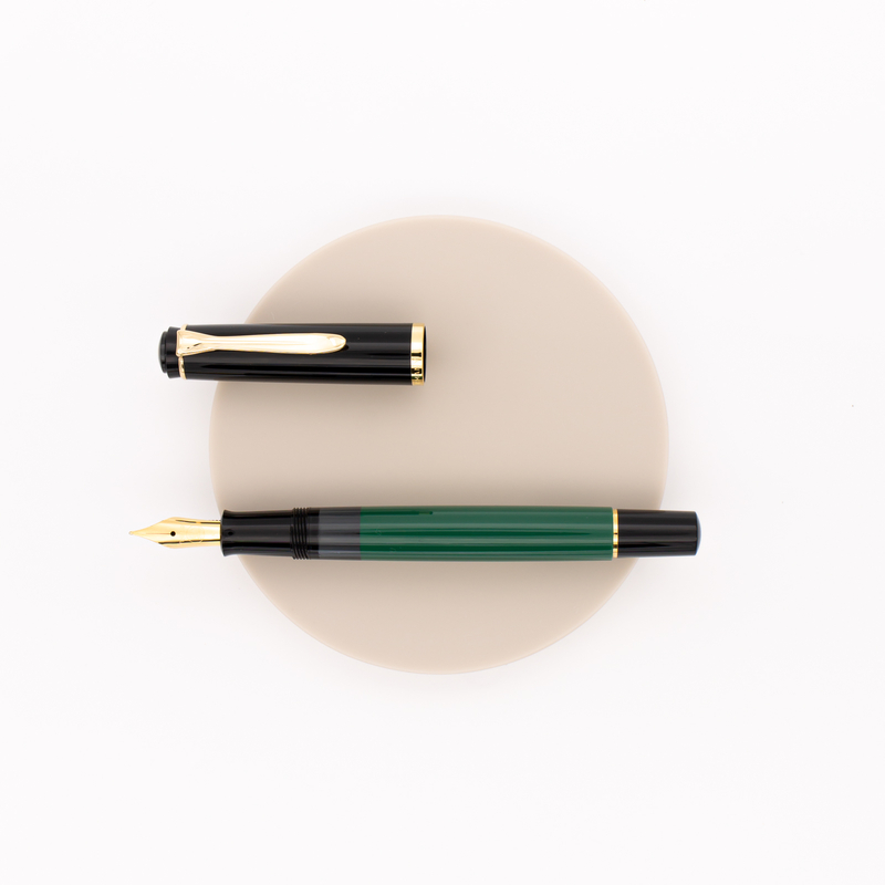 Pelikan M251 Fountain Pen Black & Green