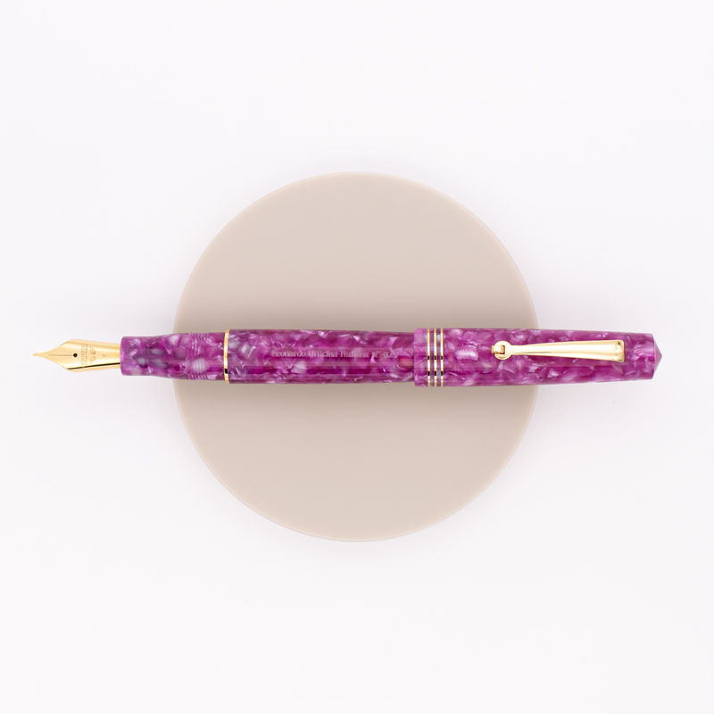 Leonardo Officina Italiana Momento Zero Fountain Pen Lavender Purple & Gold
