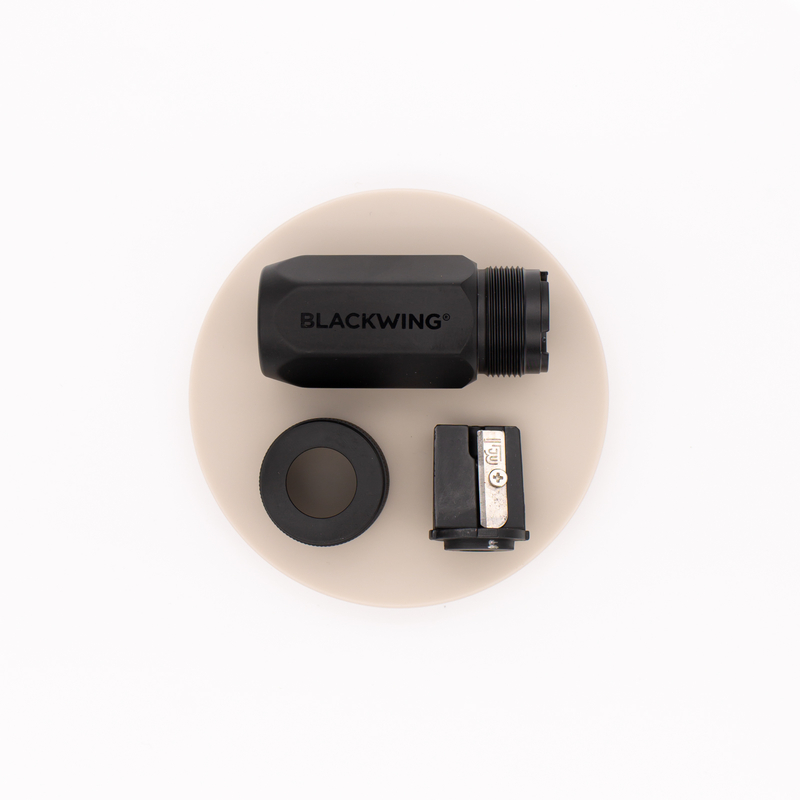 Palomino Blackwing One-Step Long Point Temperamatite Nero