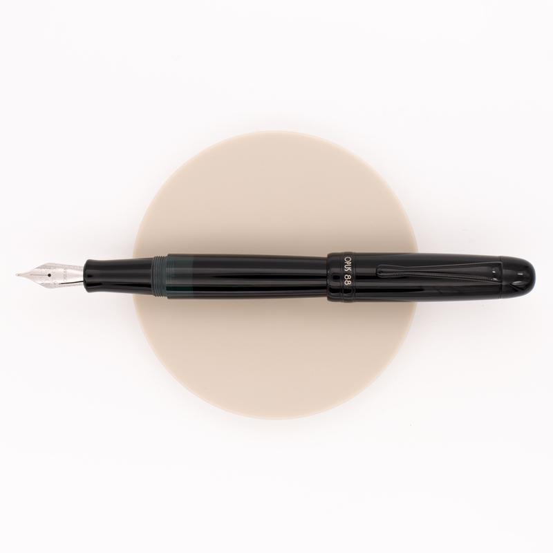 Opus 88 Jazz Solid Color Penna Stilografica Nera