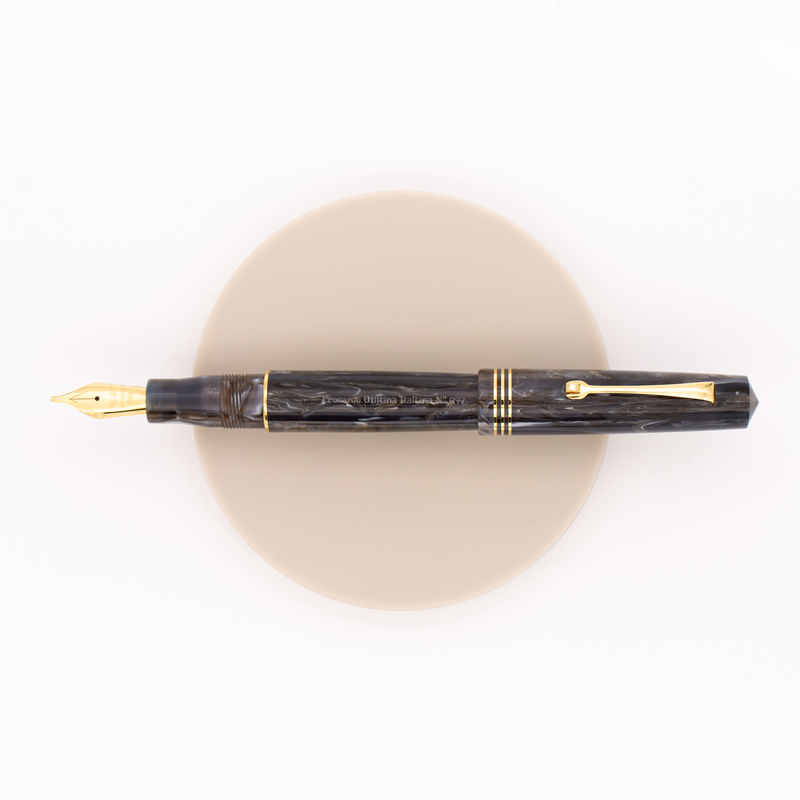 Leonardo Officina Italiana Momento Zero Penna Stilografica Corno & Oro
