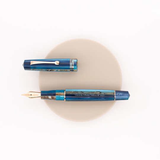 Leonardo Officina Italiana Momento Zero Fountain Pen Hawaii & Rose Gold