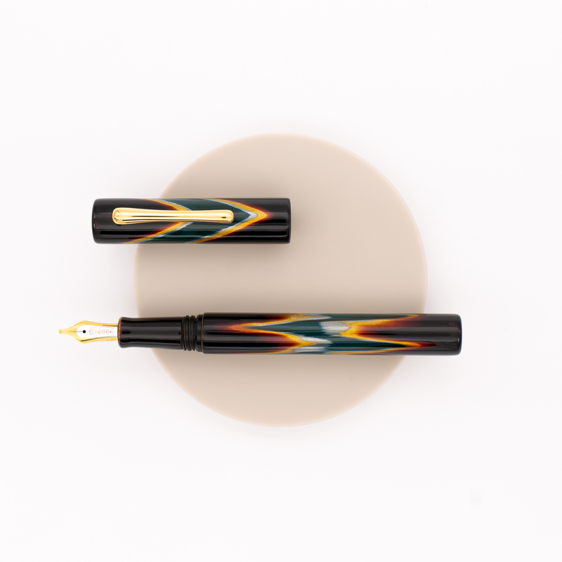 Taccia Ukiyo-e Fountain Pen Hokusai Sabimidori Green Urushi