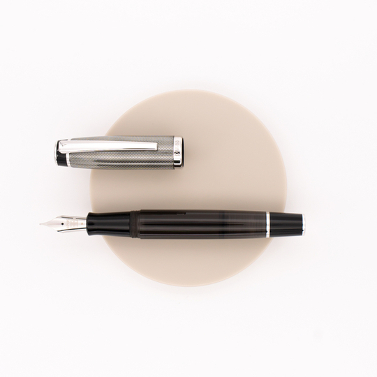 Opus 88 Premium Opera Fountain Pen Grey Dot