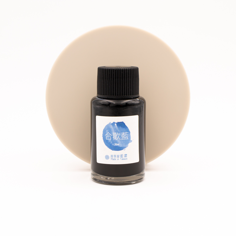 Lennon Tool Bar Formosa Hehuan Blue Ink Bottle 30 ml