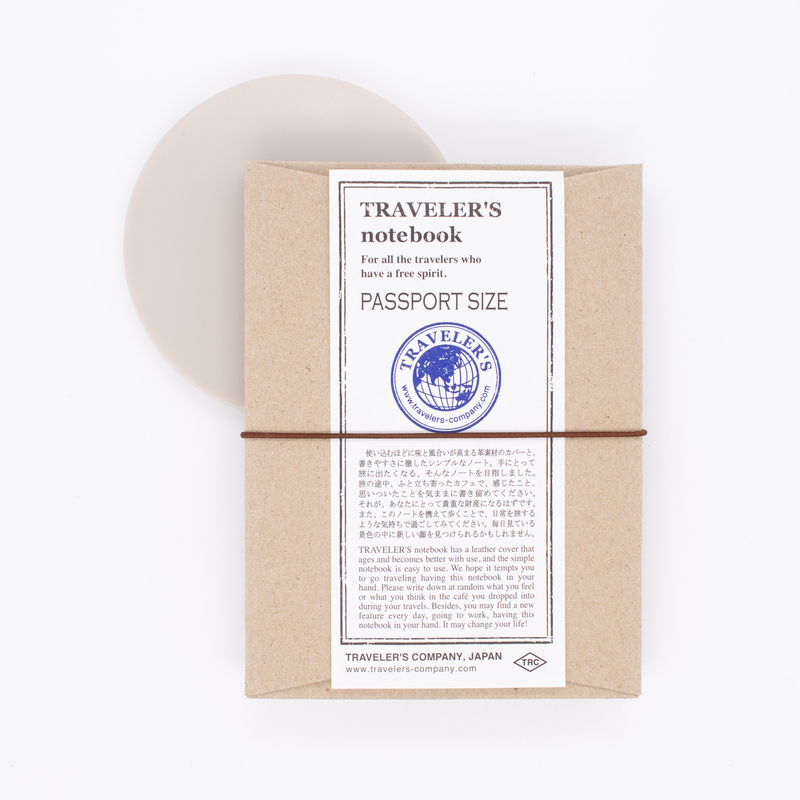 Traveler's Notebook Passport Size Marrone