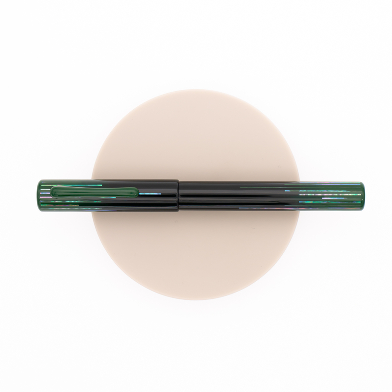 Taccia Raden Ama-Iro Fountain Pen Jiu Limited Edition