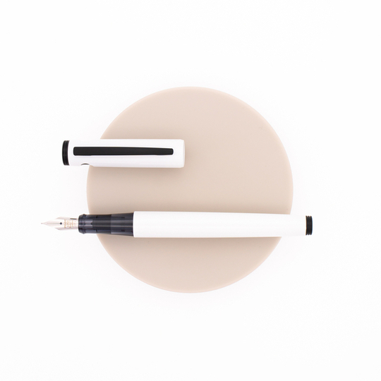 Pilot Lightive Penna Stilografica Bianca