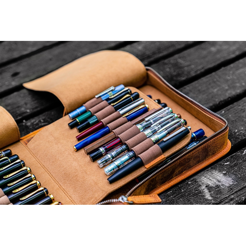 Galen Leather Zippered 40 Slots Pen Case Crazy Horse Brown