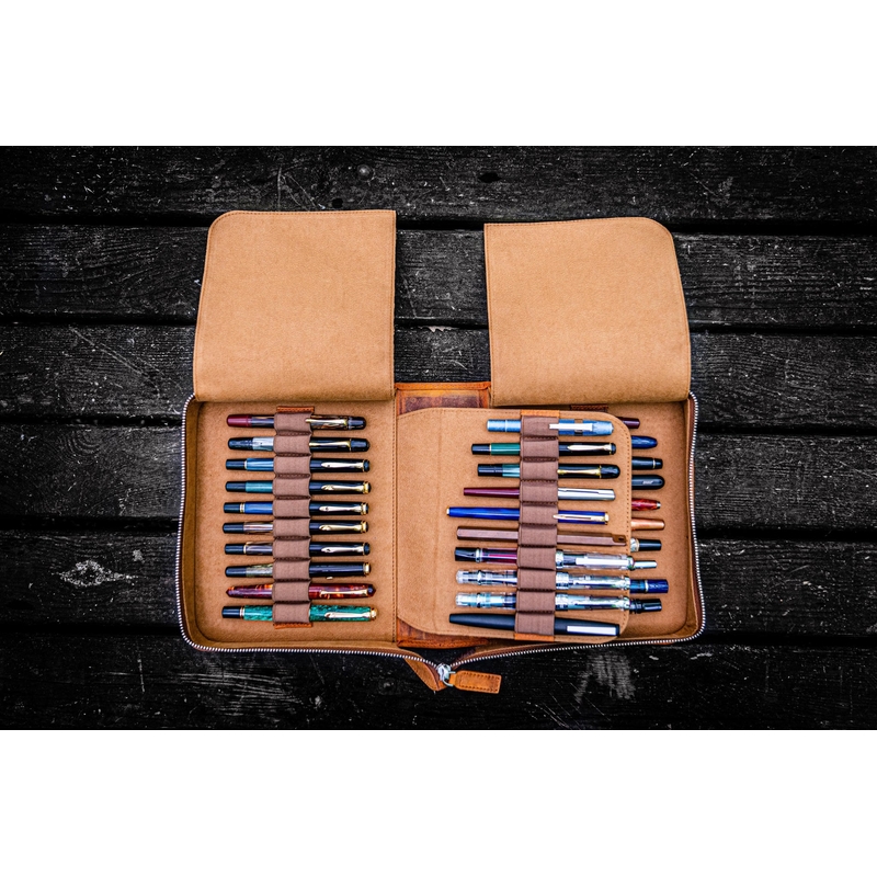 Galen Leather Zippered 40 Slots Pen Case Crazy Horse Brown