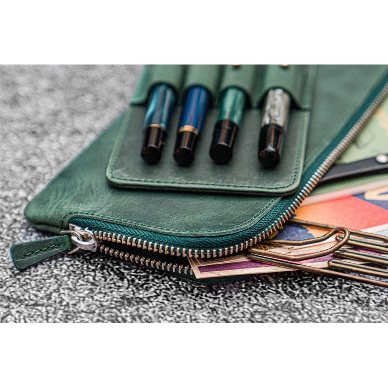 Galen Leather Slip-N-Zip Portapenne in Pelle 4 Posti Crazy Horse Forest Green