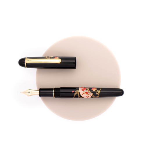 Platinum 3776 Century Kaga Hira Maki-e Fountain Pen Semmen