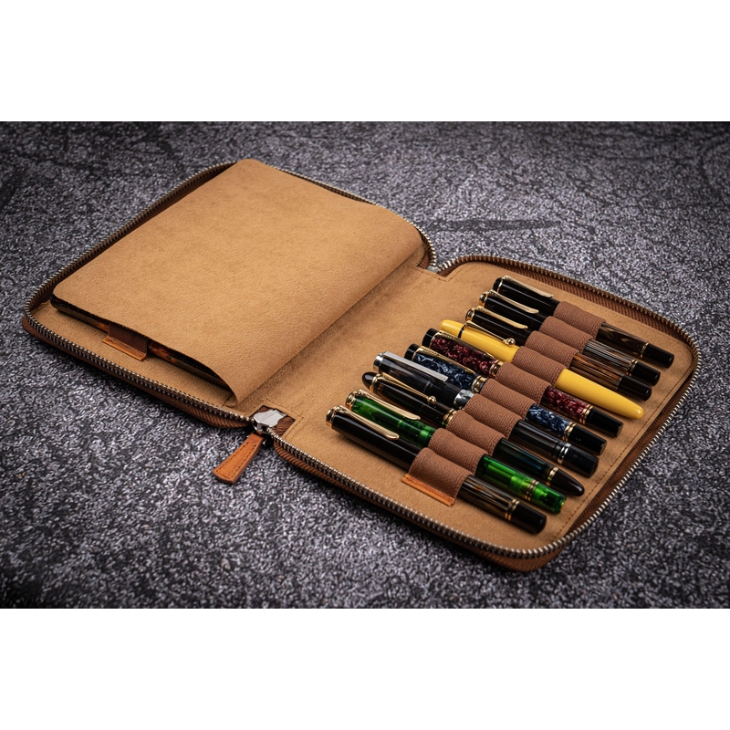 Galen Leather Zippered 20 Slots Pen Case Crazy Horse Brown
