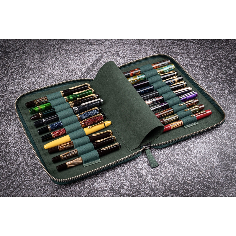 Galen Leather Zippered 20 Slots Pen Case Crazy Horse Forest Green