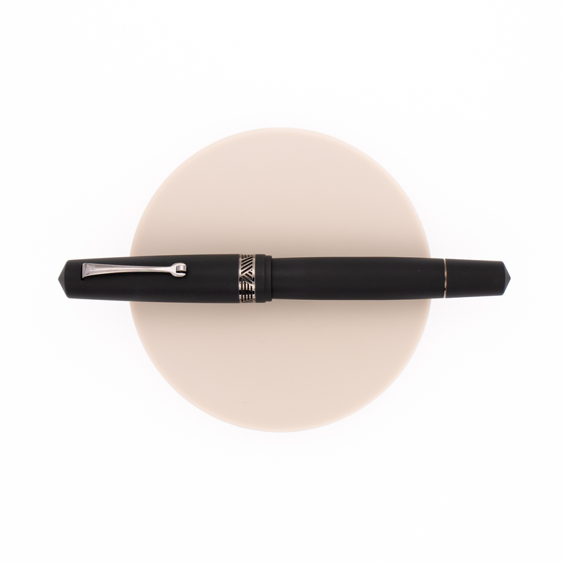 Leonardo Momento Magico Penna Stilografica Anima Nera Matte & Rutenio 14 KT