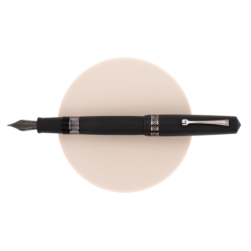 Leonardo Momento Magico Penna Stilografica Anima Nera Matte & Rutenio 14 KT
