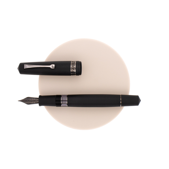 Leonardo Momento Magico Penna Stilografica Anima Nera Matte & Rutenio 14 KT