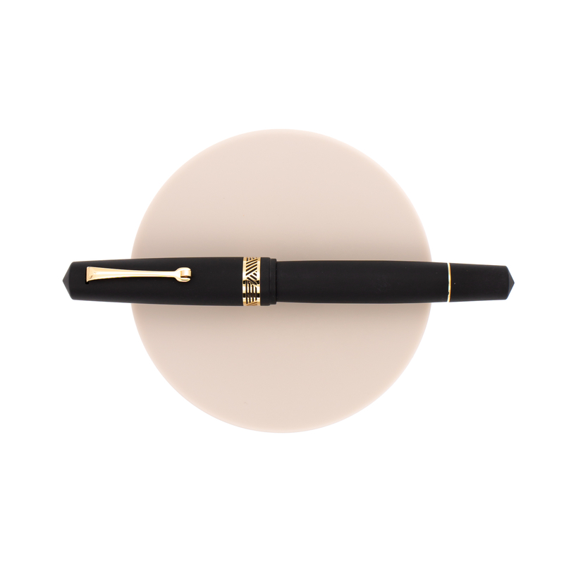 Leonardo Momento Magico Fountain Pen Black Soul Matte & Gold