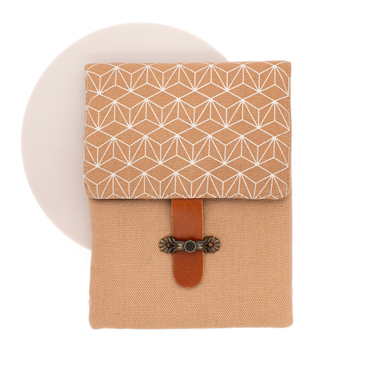 Kyoku Haku Pen Case for 4 Pens Grilles Khaki