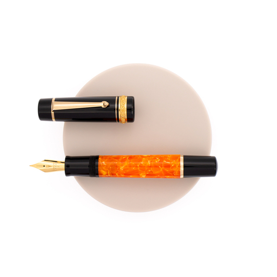 Delta Dolcevita Mid-Size Fountain Pen Gold