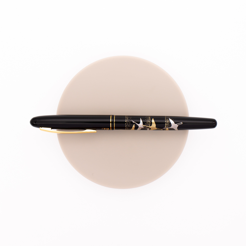 Wancher x Kuretake Kindai Maki-e Penna Stilografica Kakuju Nera