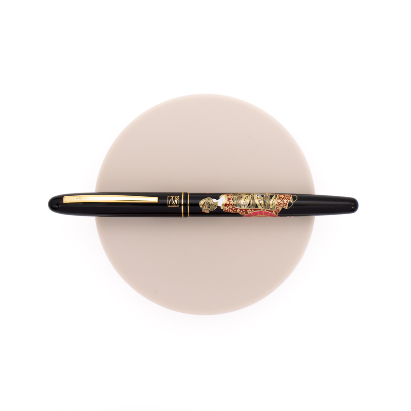 Wancher x Kuretake Kindai Maki-e Penna Stilografica Hana Maiko