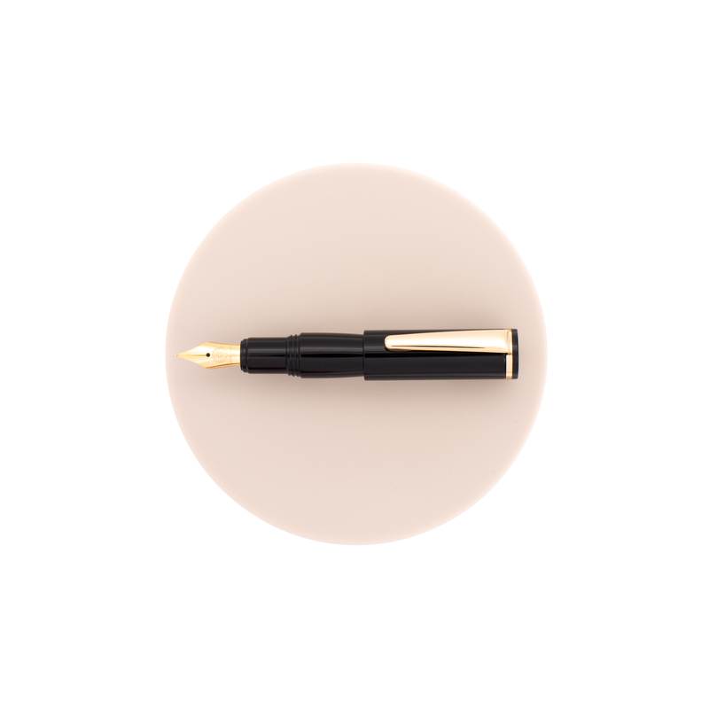 Wancher Wancher PuChiCo Fountain Pen Penguin Black