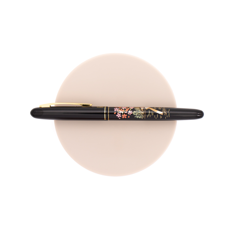 Wancher Wancher x Kuretake Kindai Maki-e Fountain Pen Sakura No Sono