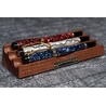 Galen Leather Galen Leather The Pen Bed Supporto Portapenne in Legno di Mogano
