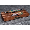 Galen Leather Galen Leather The Pen Bed Supporto Portapenne in Legno di Mogano