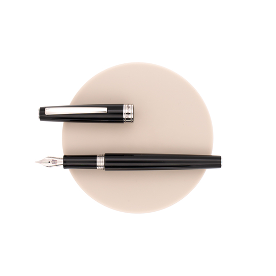 Montegrappa Armonia Fountain Pen Black