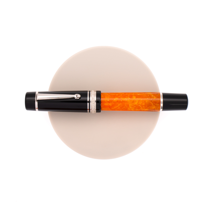 Delta Delta DV Oversize Fountain Pen Original & Rhodium