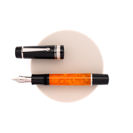 Delta DV Oversize Fountain Pen Original & Rhodium