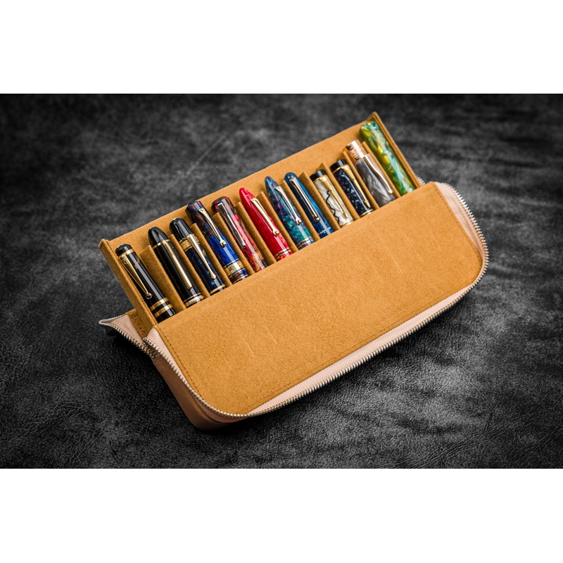 Galen Leather Galen Leather Magnum Opus 12 Slots Pen Case Undyed Leather