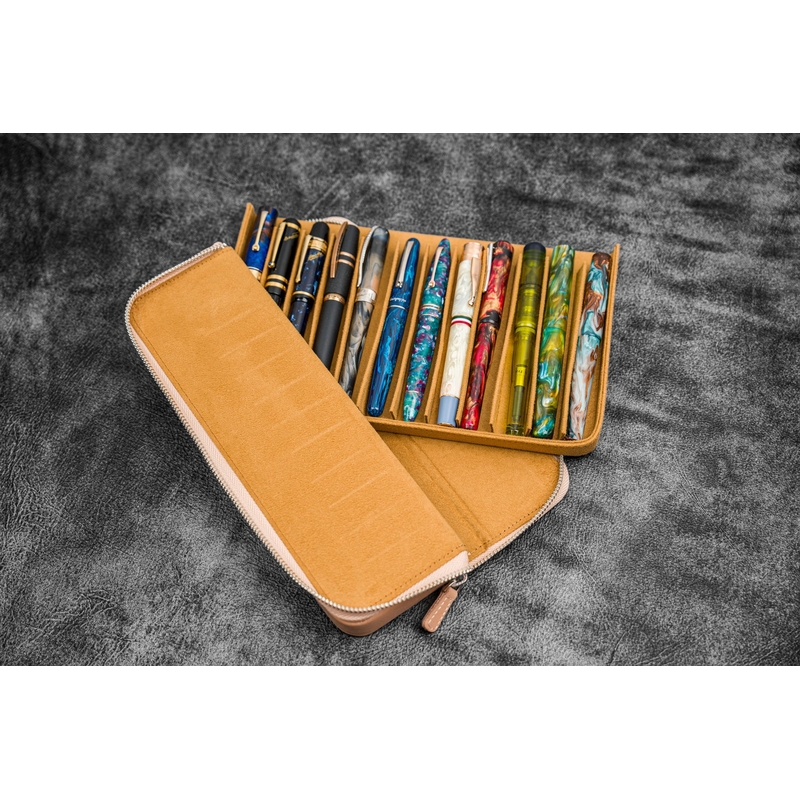 Galen Leather Galen Leather Magnum Opus 12 Slots Pen Case Undyed Leather