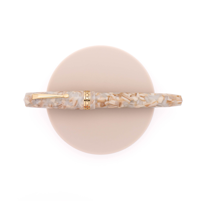 Radius Radius Settimo Fountain Pen Marmo Bianco & Gold