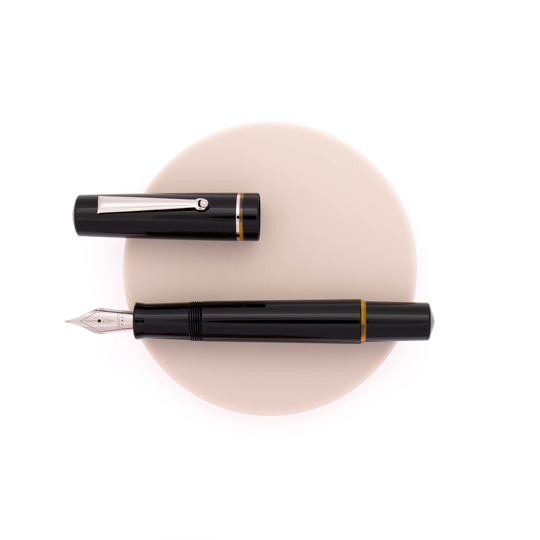 Delta Spaccanapoli Fountain Pen Palazzo D'Angiò
