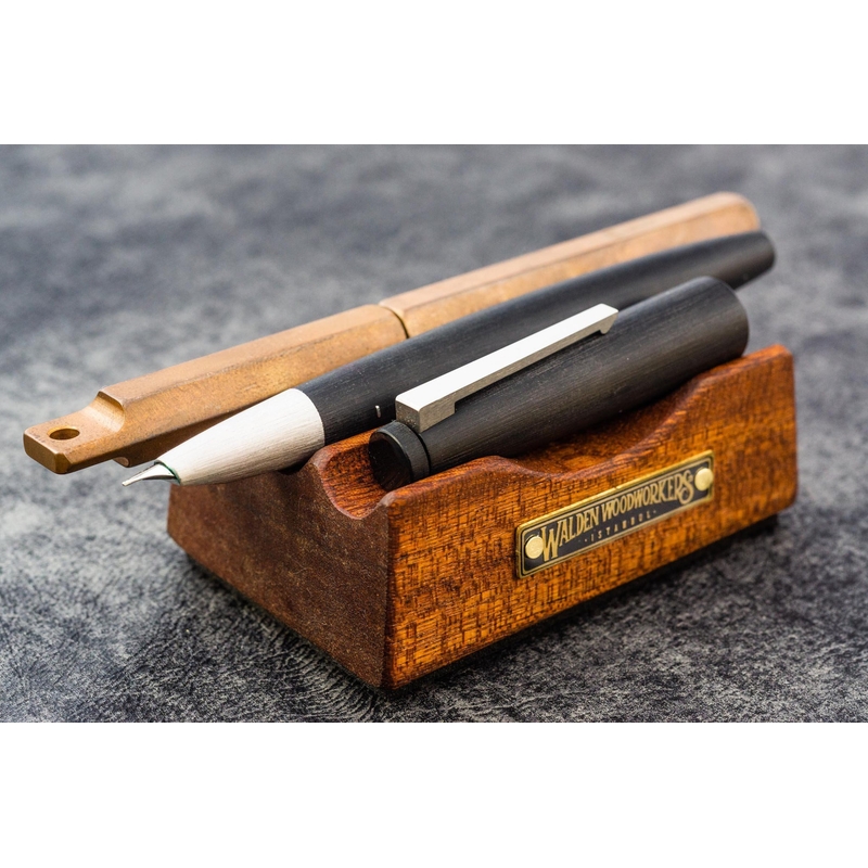 Galen Leather Galen Leather The Pen Rest Wooden Pen Stand Mahogany