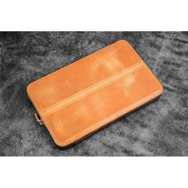 Galen Leather Galen Leather Magnum Opus 12 Slots Pen Case Crazy Horse Honey Ochre