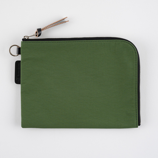 Hobonichi Tragen Flat Pouch per formato A6 Verde
