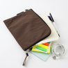 Hobonichi Hobonichi Tragen Flat Pouch per formato A6 Marrone