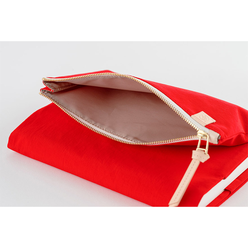 Hobonichi Hobonichi Tragen (Red) A5 [Cover Only]