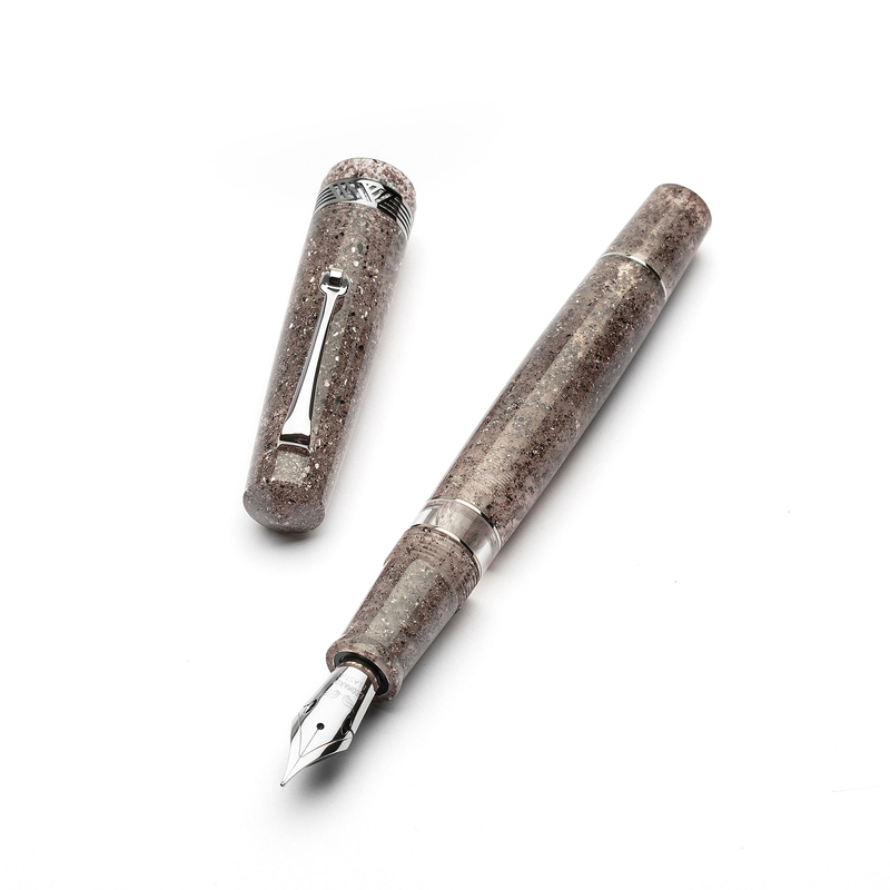 Leonardo Officina Italiana Leonardo Momento Magico Penna Stilografica Sabbia di Mare & Rodio