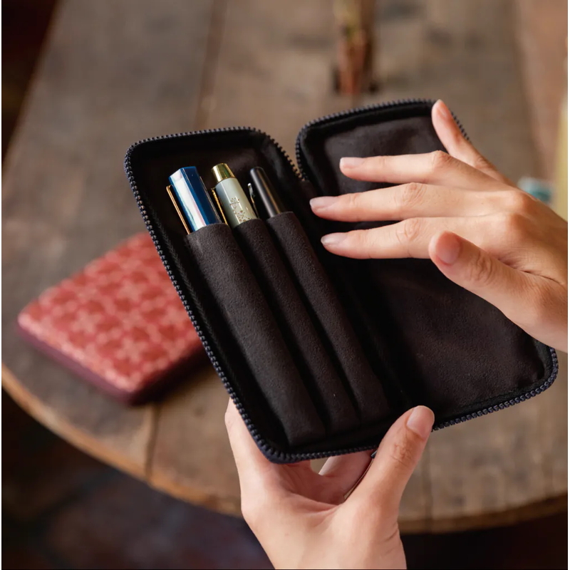 Kyoku Haku Kyoku Haku Pen Case for 3 Pens Archeology Red