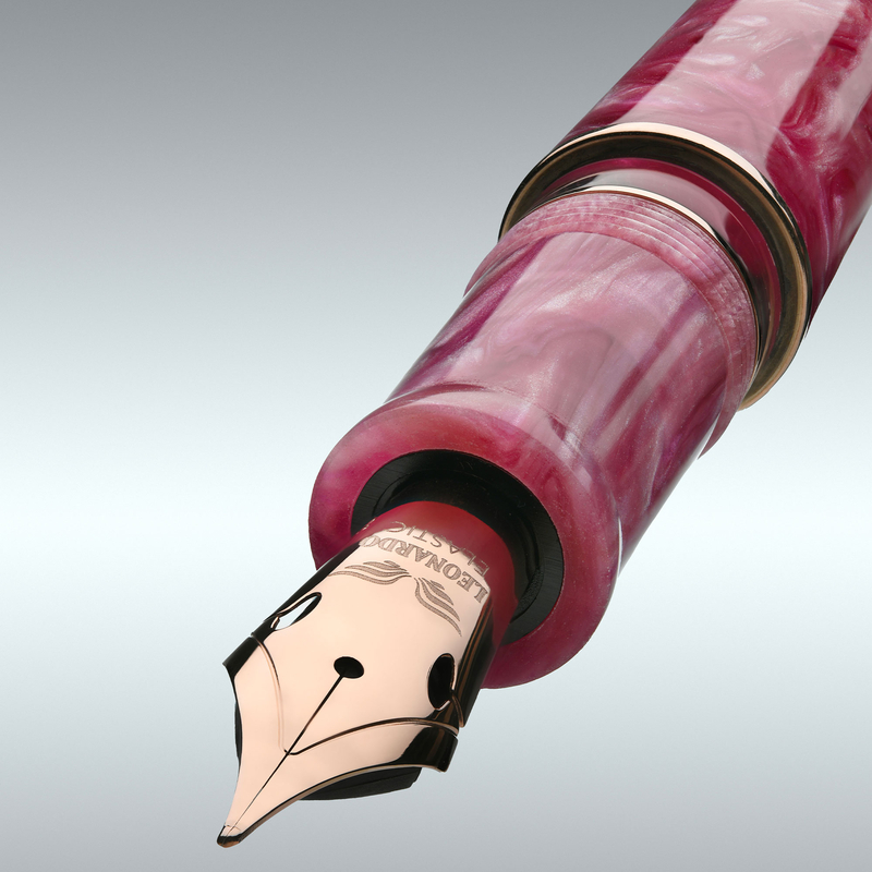 Leonardo Officina Italiana Leonardo Momento Zero Grande 2.0 Fountain Pen Sakura No. 6 Nib