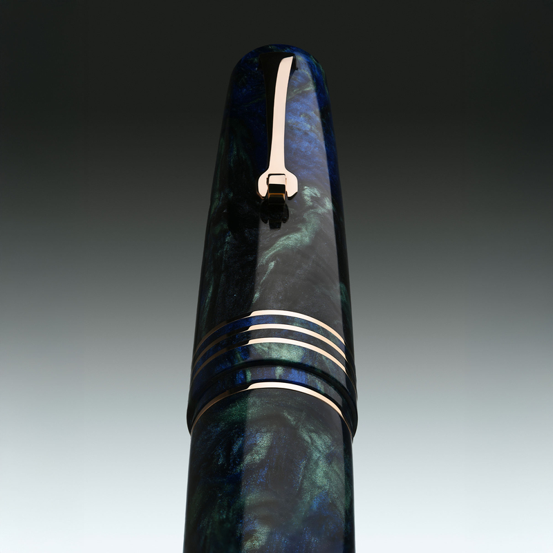 Leonardo Officina Italiana Leonardo Momento Zero Grande 2.0 Fountain Pen Fiordaliso Blue No. 6 Nib