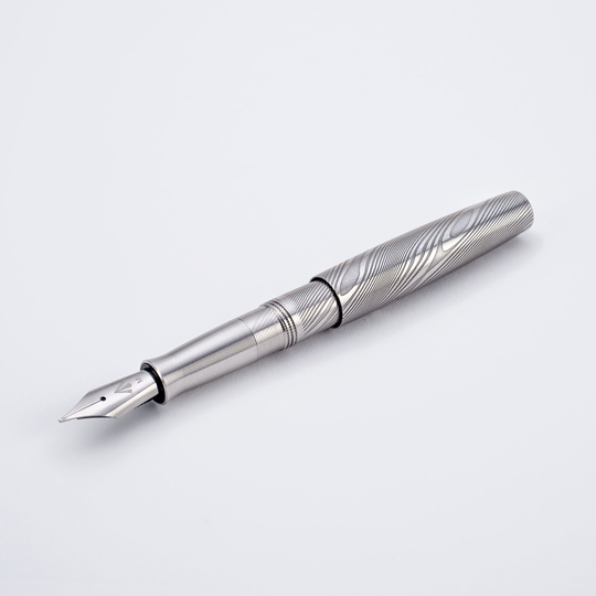 Gravitas Dinkey Penna Stilografica Damascus
