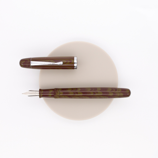 Noodler's Neponset Penna Stilografica Shiloh Ebanite