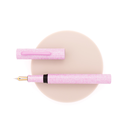 Taccia Flowers of the Four Seasons Fountain Pen Sakura